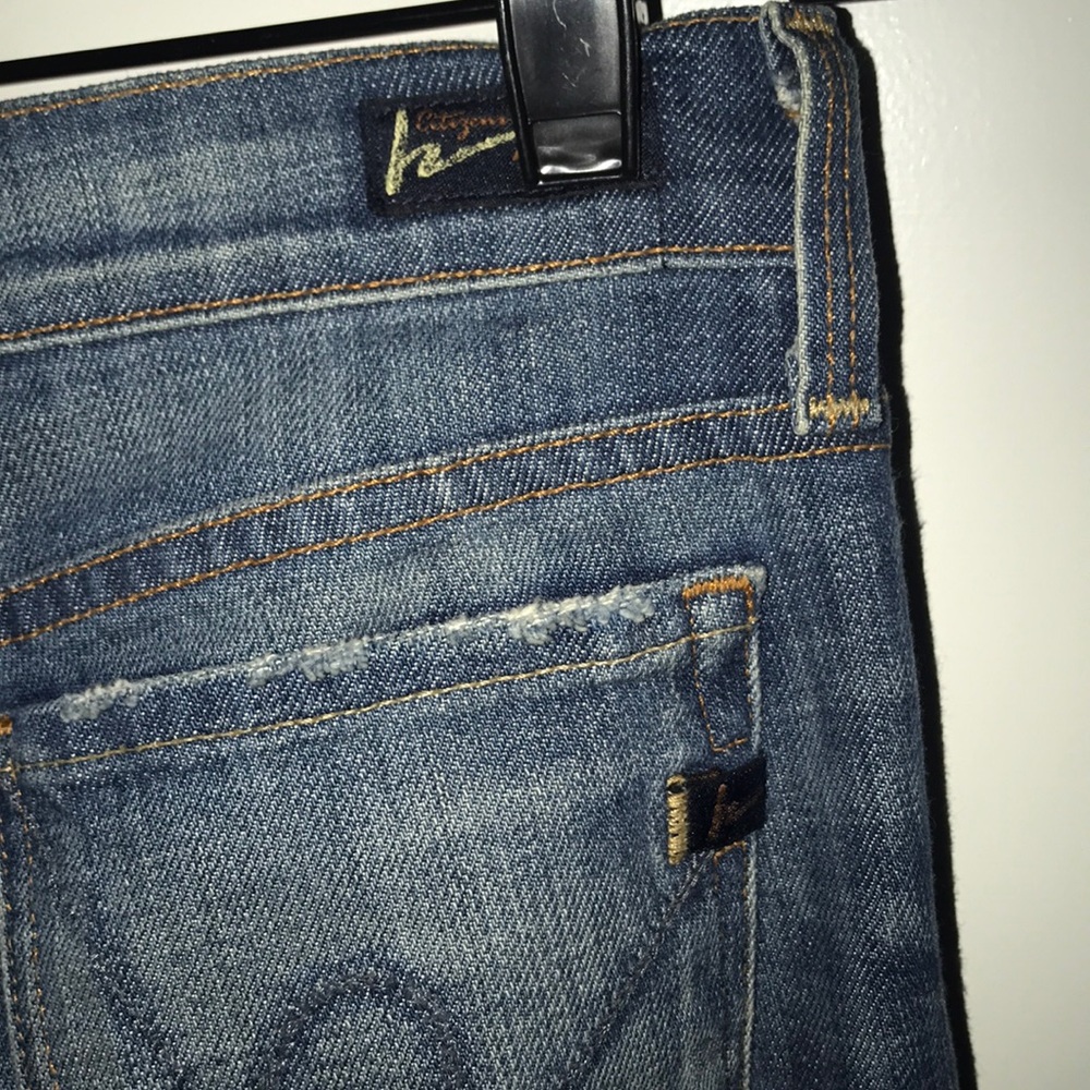 Jeans - Picture 3 of 3